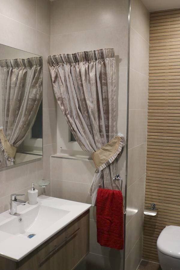 Foto 3 von 5: Studio Apartment