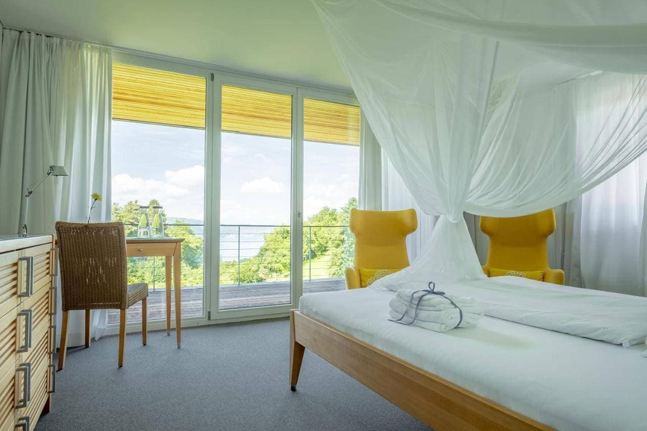 Foto 10 von 10: Double Room with Lake View