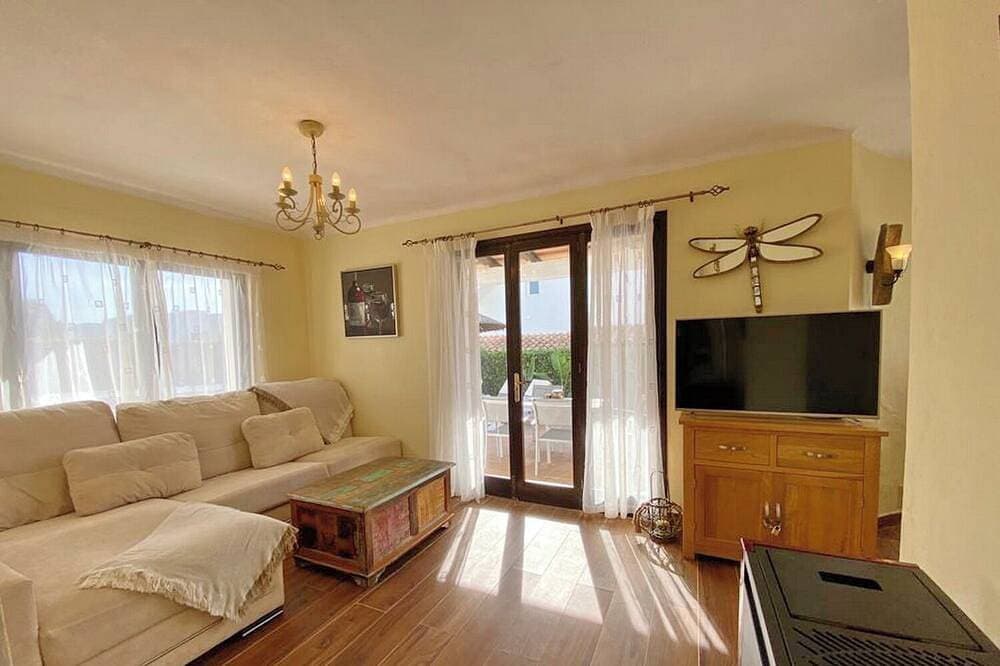 Foto 3 von 30: Casa Sol: 3 Bett, 2 Bad, Familienvilla Mit Privatem Pool In Cala Egos