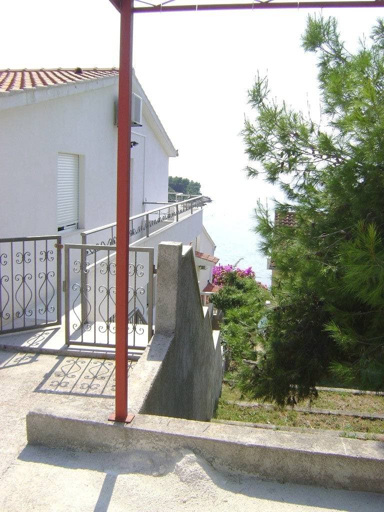 Foto 2 von 17: Apartman s terasom