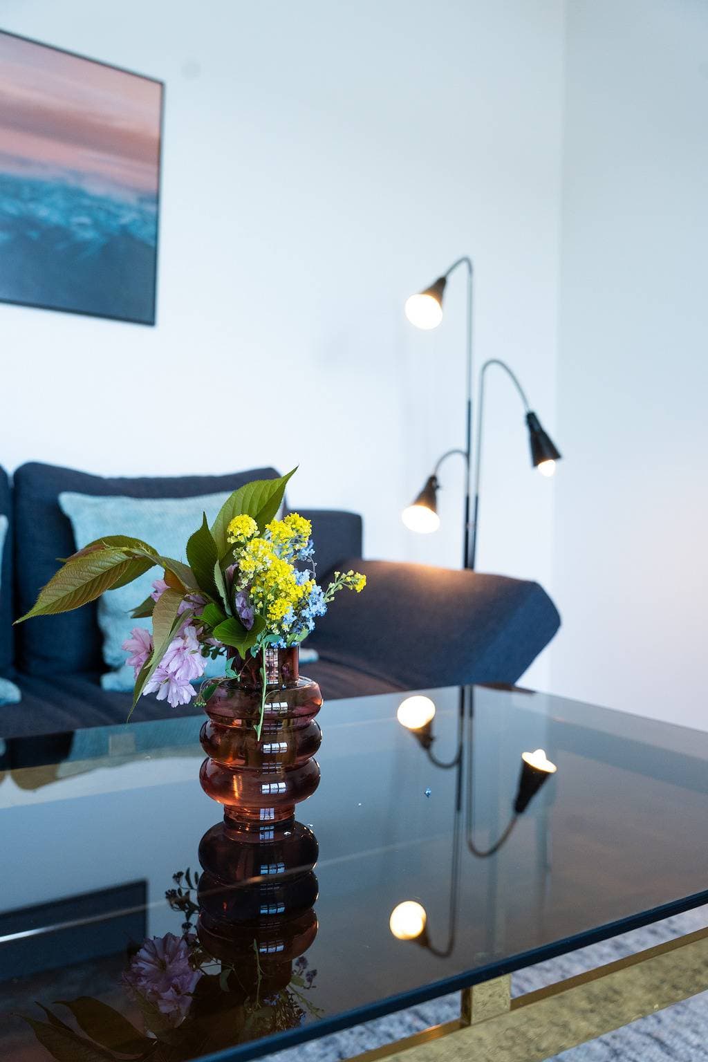 Foto 8 von 19: Ferienwohnung Aribo - Ferienwohnung 48qm mit Bergblick und Seeblick vom Balkon