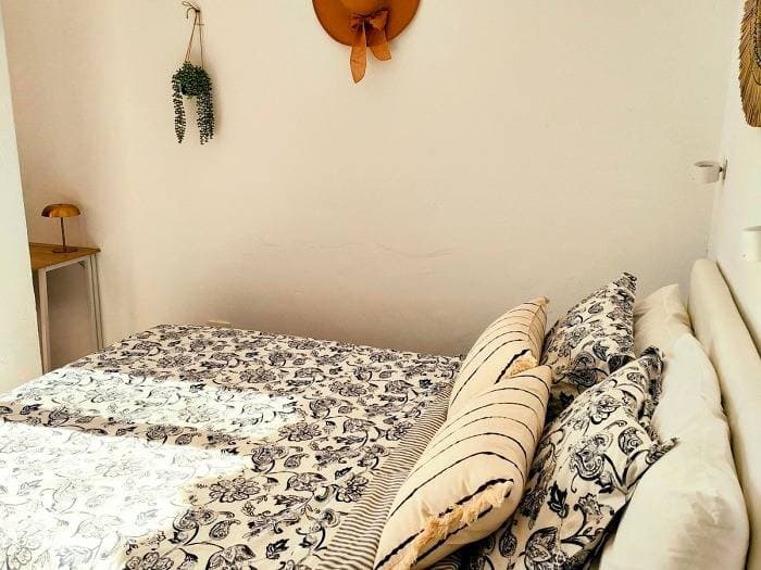 Foto 4 von 30: Luna Rossa · ★Neu · 2 Schlafzimmer · 3 Betten · 1 Badezimmer