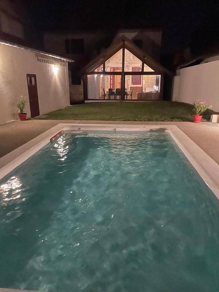 Foto 6 von 58: Five-Bedroom House