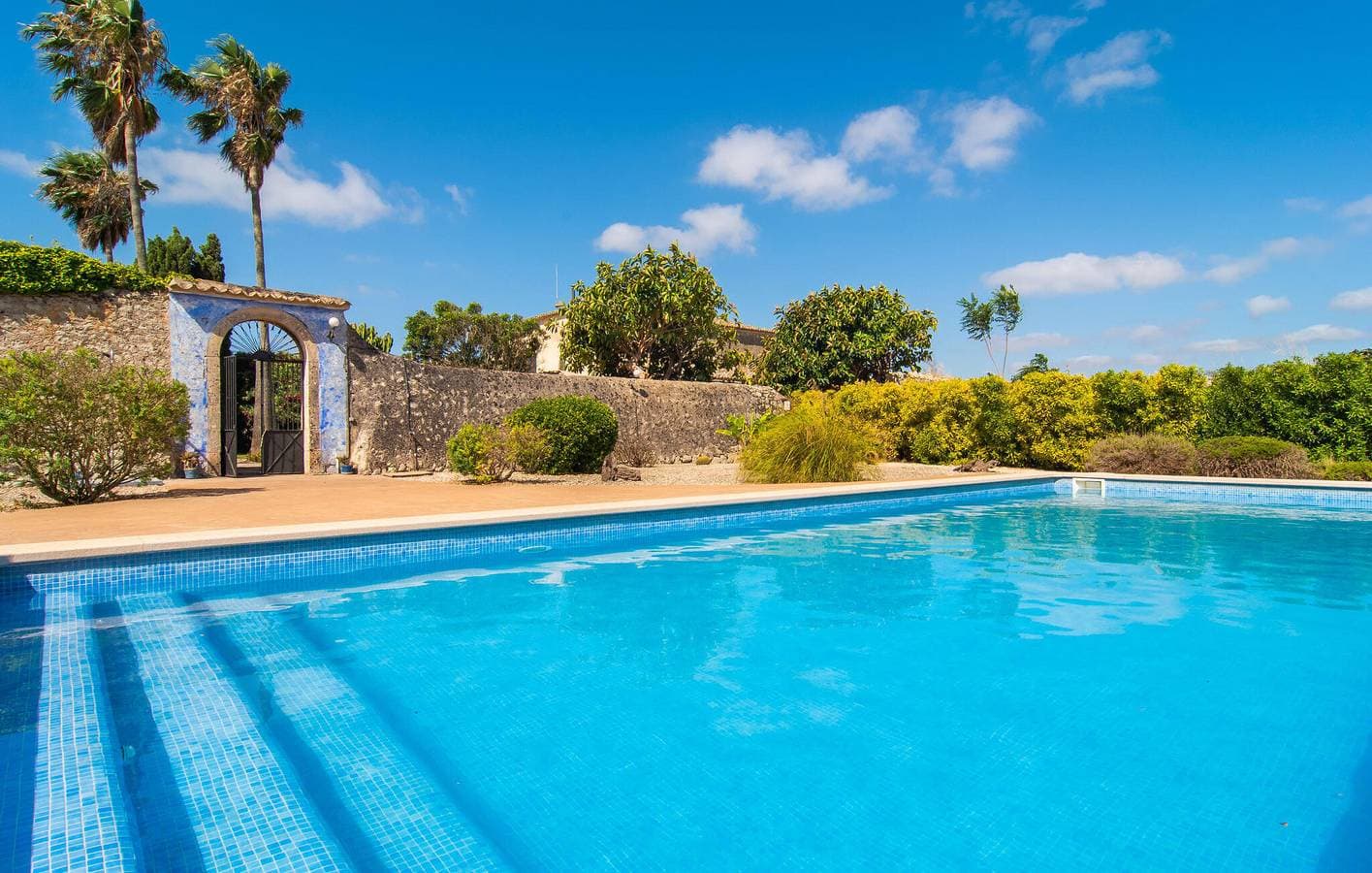 Foto 4 von 52: Gemütliche Wohnung mit Pool, Terrasse und Grill bei Montuïri