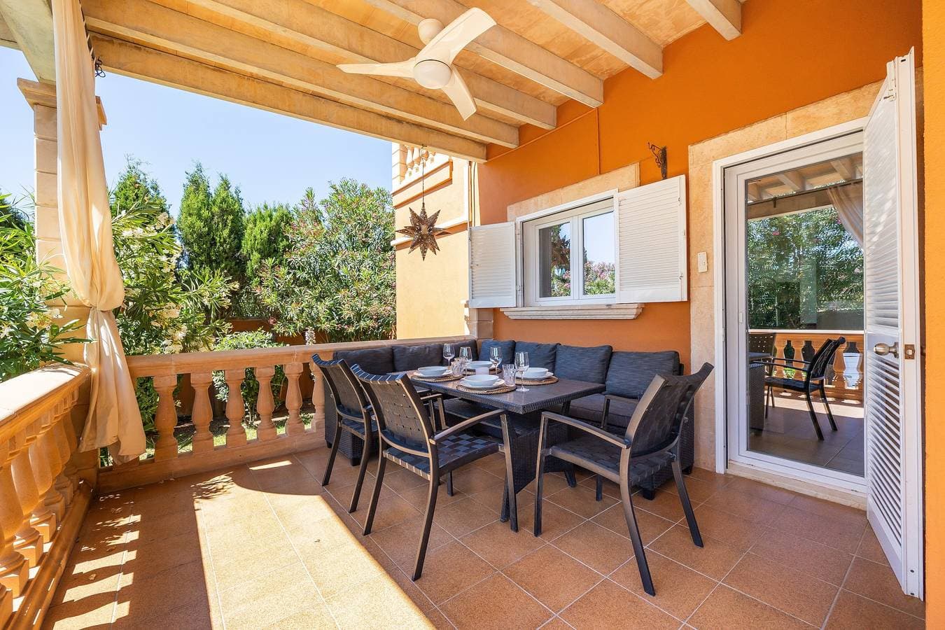 Foto 3 von 33: Villa 'Amelia Cerca De Cala Pi' mit privater Terrasse, WLAN und Klimaanlage