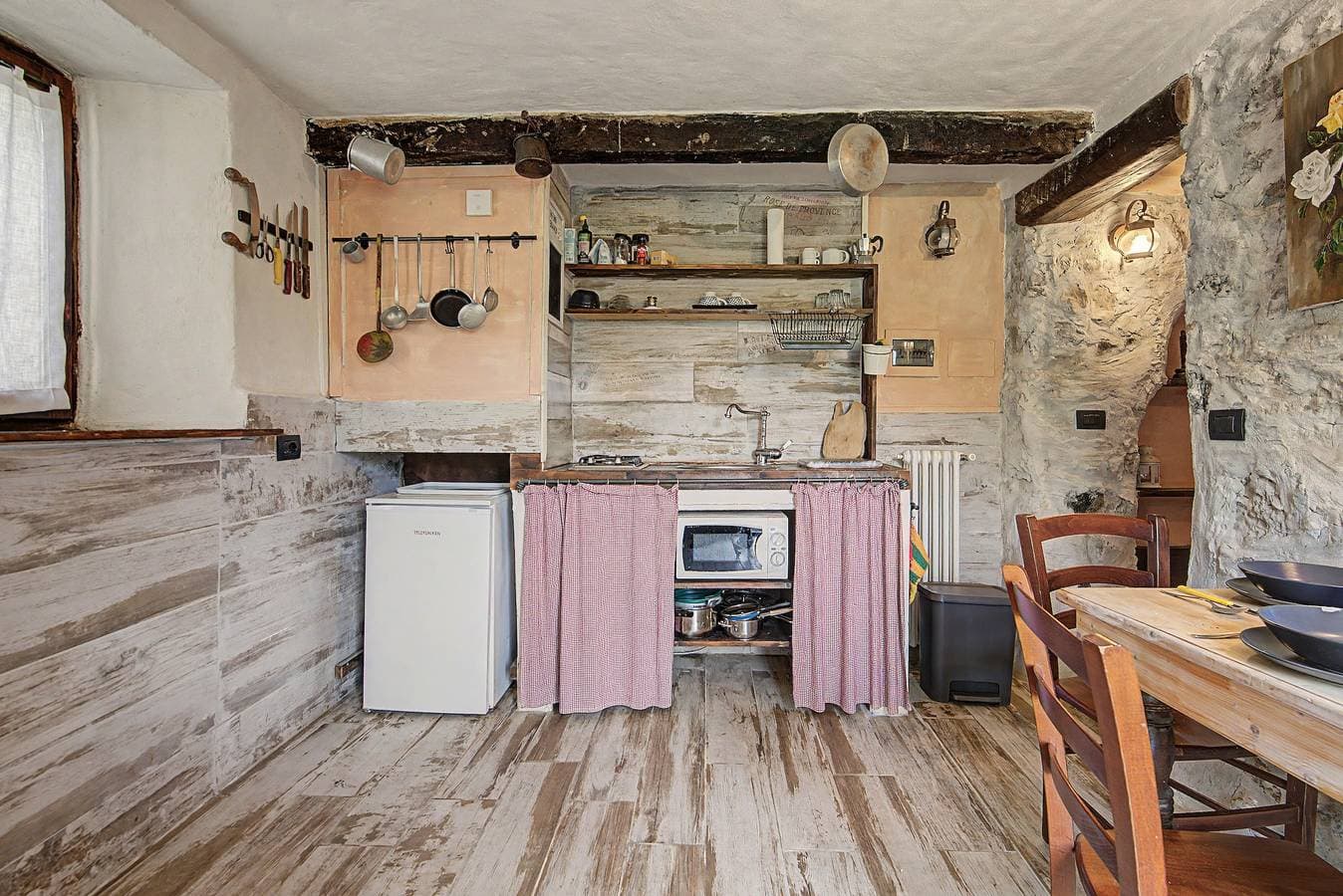 Foto 5 von 28: Apartment 'Casale La Selva Cottage Piccolo' mit Garten, Gemeinschaftspool und WLAN