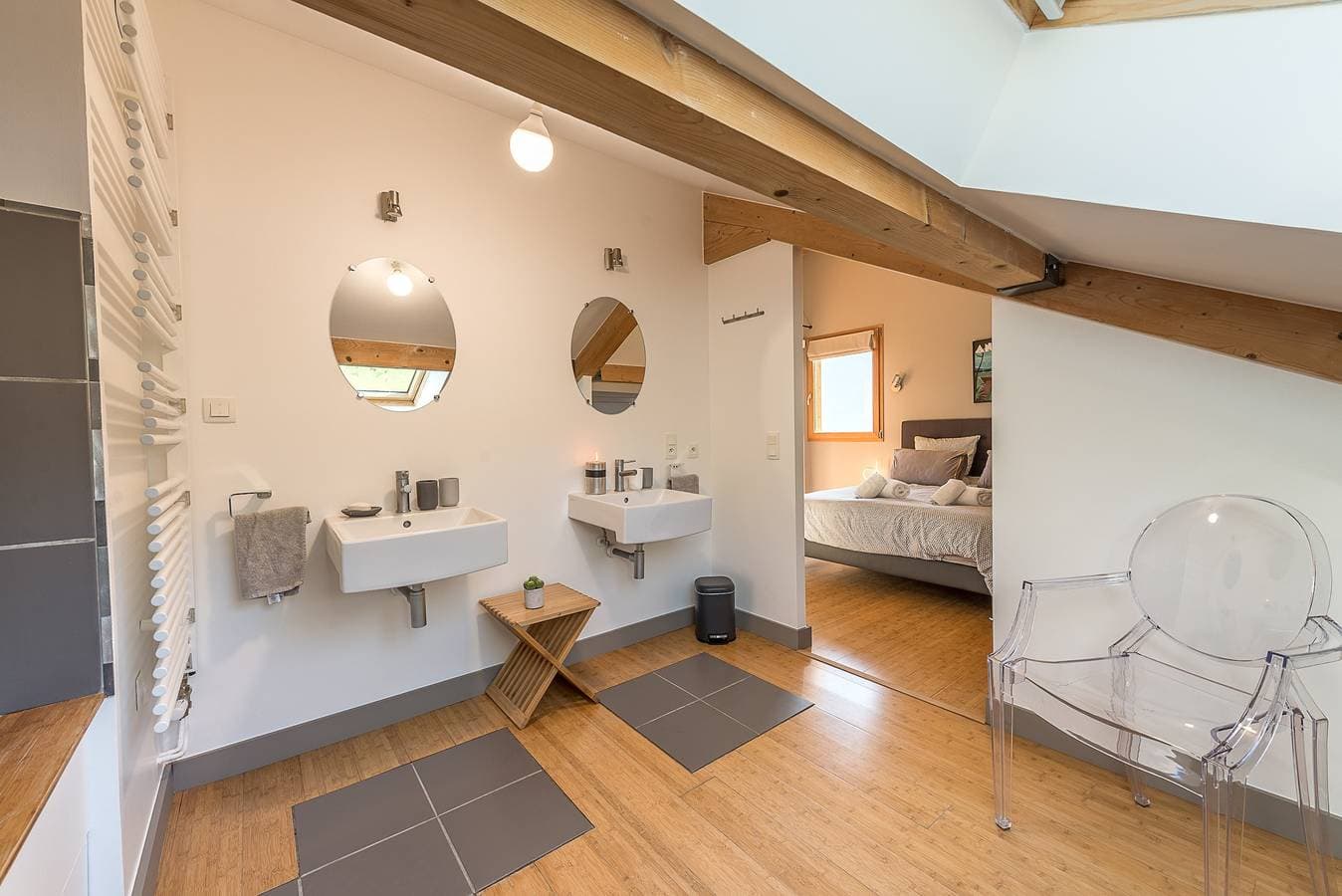 Foto 5 von 24: Villa für 8 Personen mit Balkon
