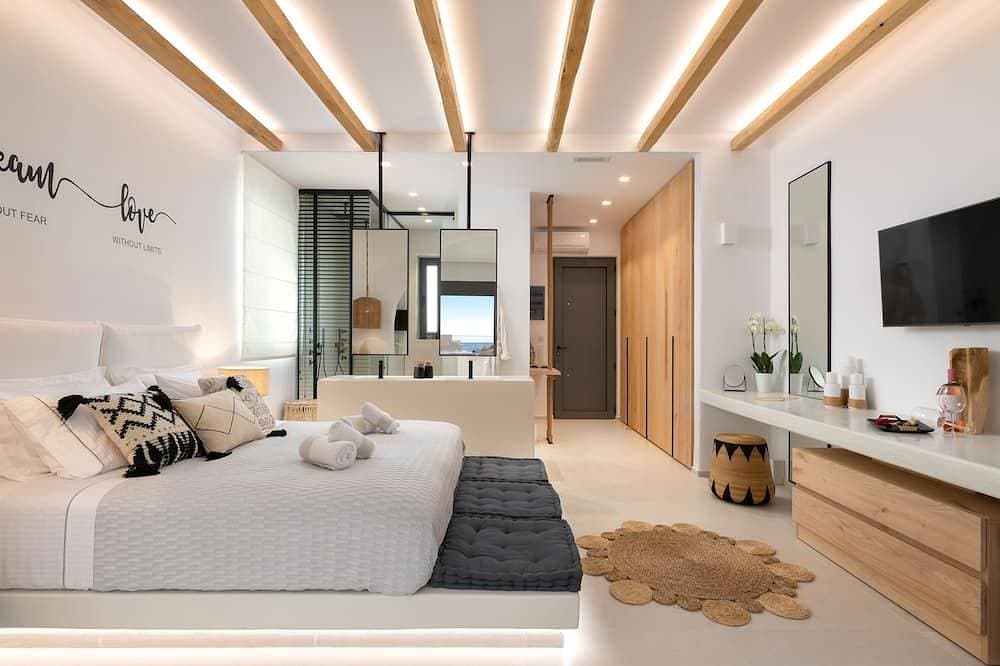 Foto 5 von 14: Pefkos Allure Luxus-Suiten mit Außen-Whirlpool