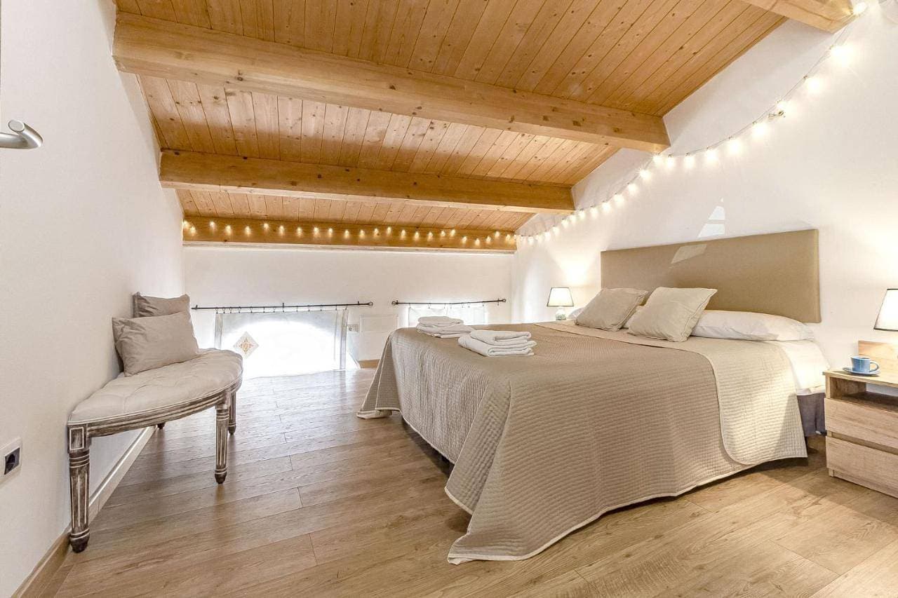 Santa Chiara Apartment - Self Check-in H24 - Wi-Fi veloce - Vicino al centro 1