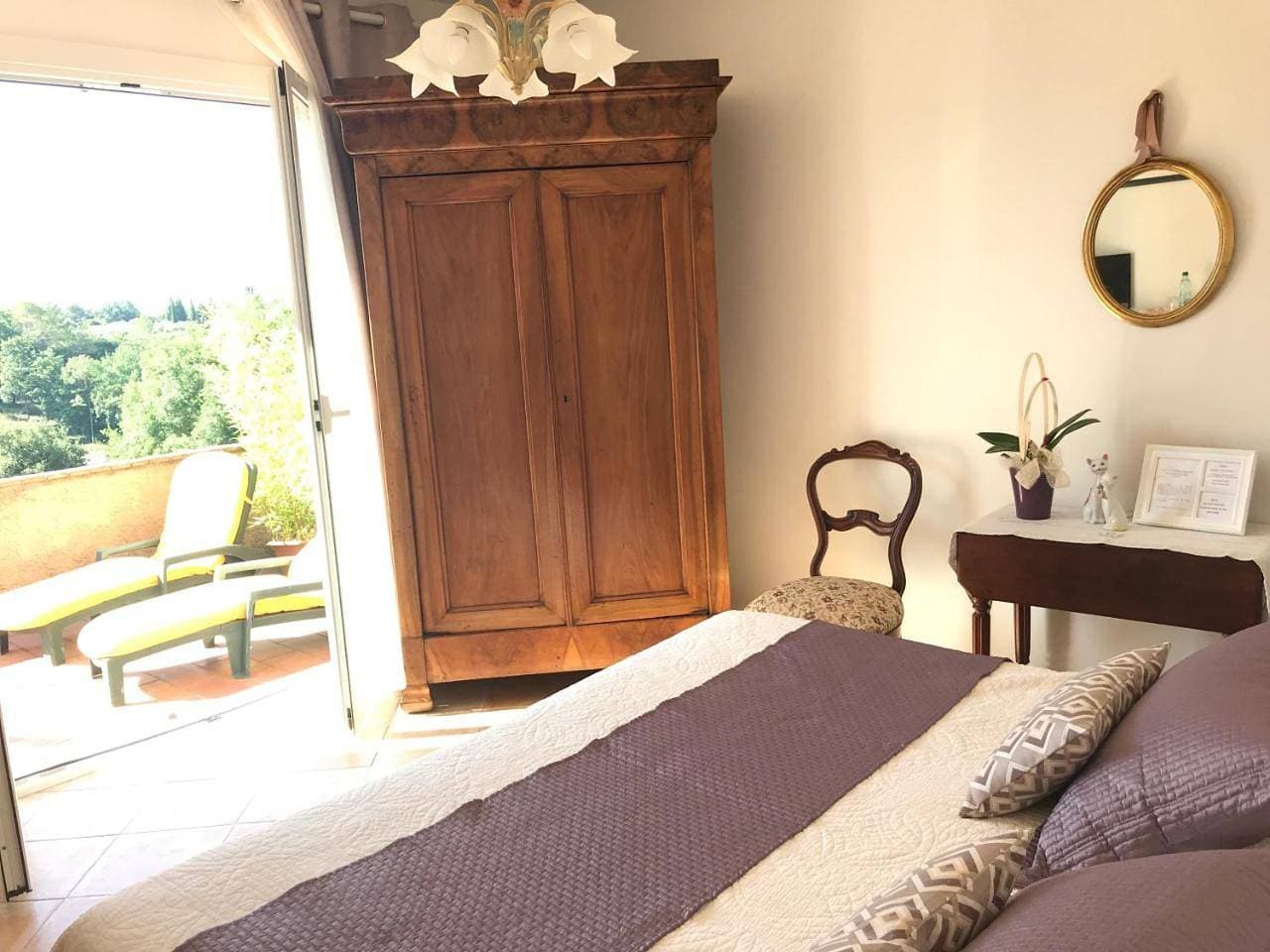 Foto 9 von 24: Double Room with Terrace