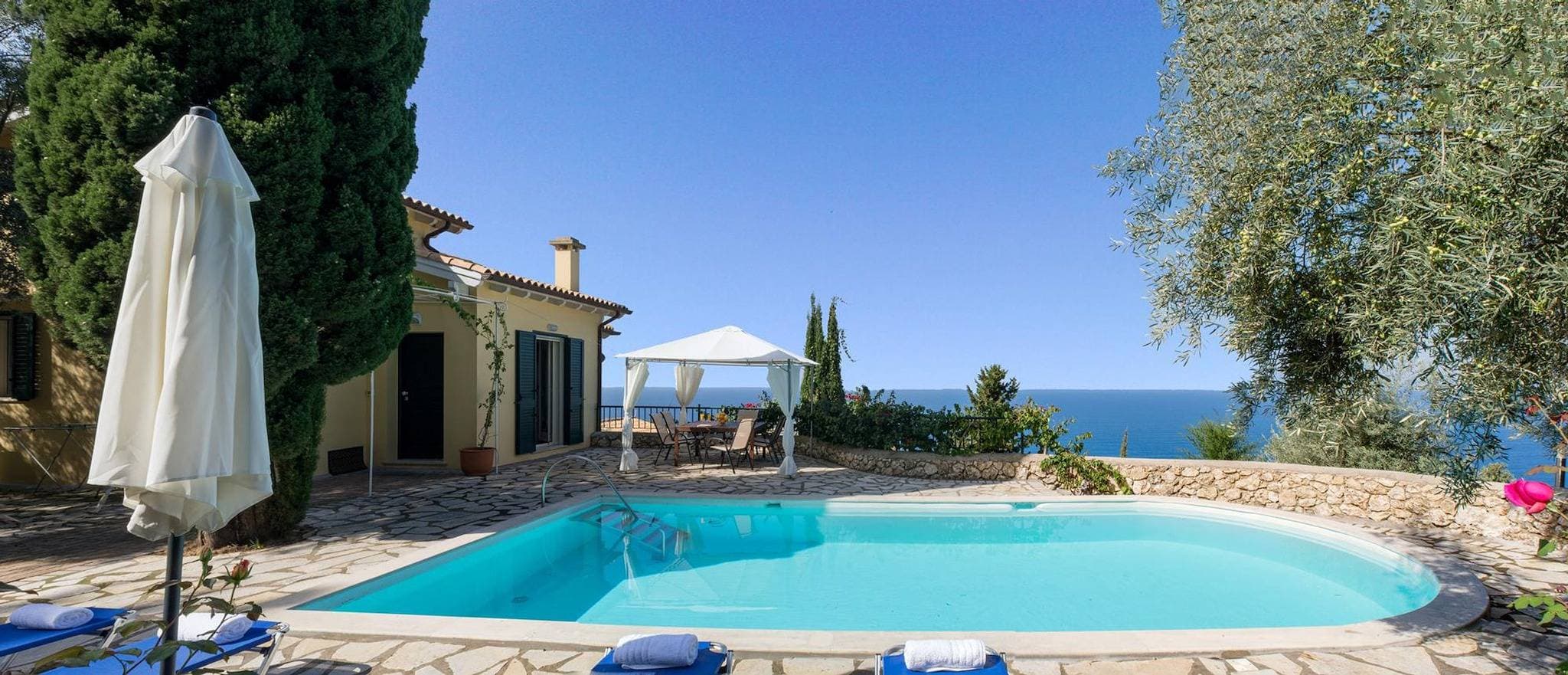 Foto 6 von 23: Villa für 6 Personen mit Meerblick