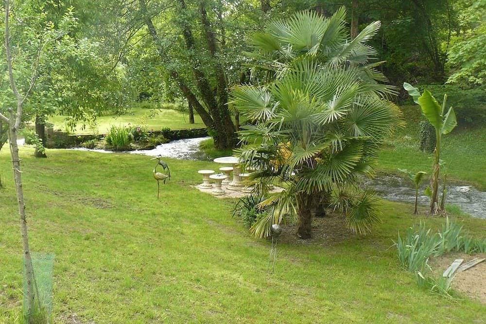 Foto 11 von 21: Doppelzimmer-Standard-Ensuite-Gartenblick