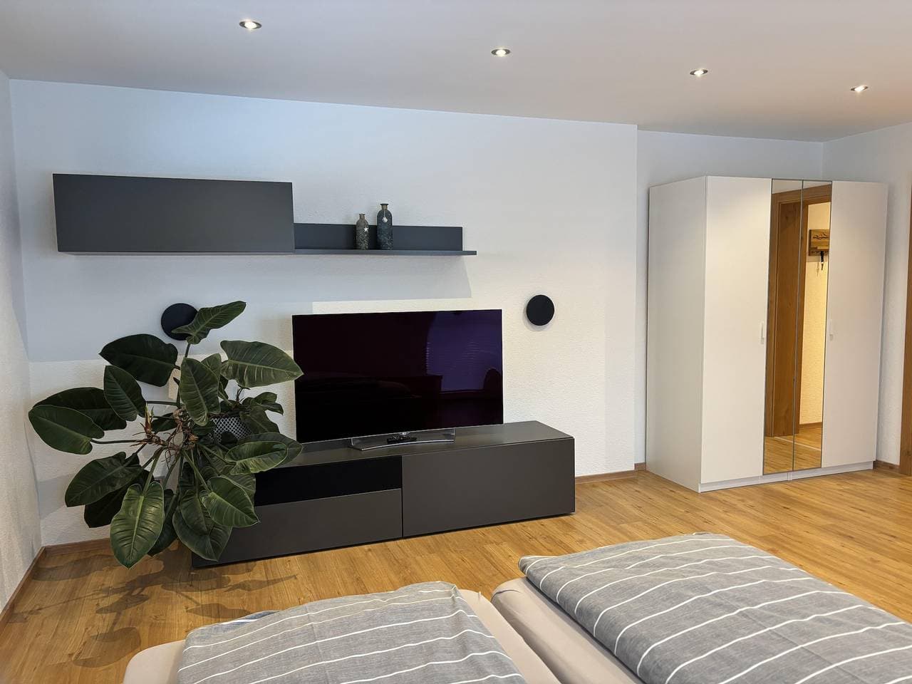 Foto 7 von 17: Ferienwohnung Rofanblick