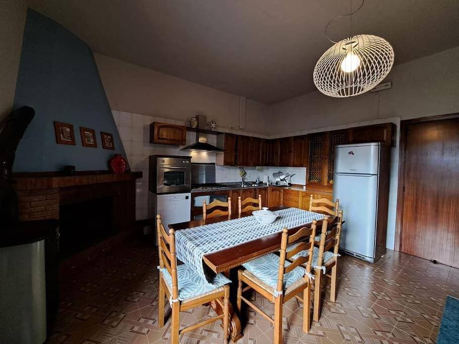 Foto 4 von 33: Five-Bedroom House