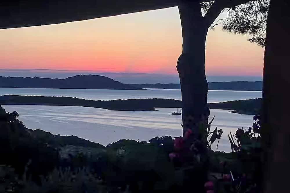 3-bedroom house in charming Conca Verde with amazing view 1