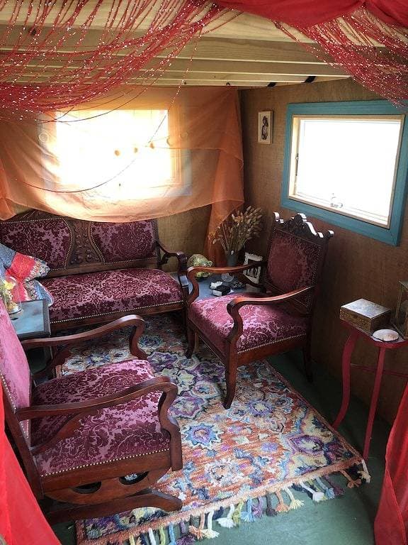 Foto 5 von 6: Cozy Off-grid stay in the heart of the forest