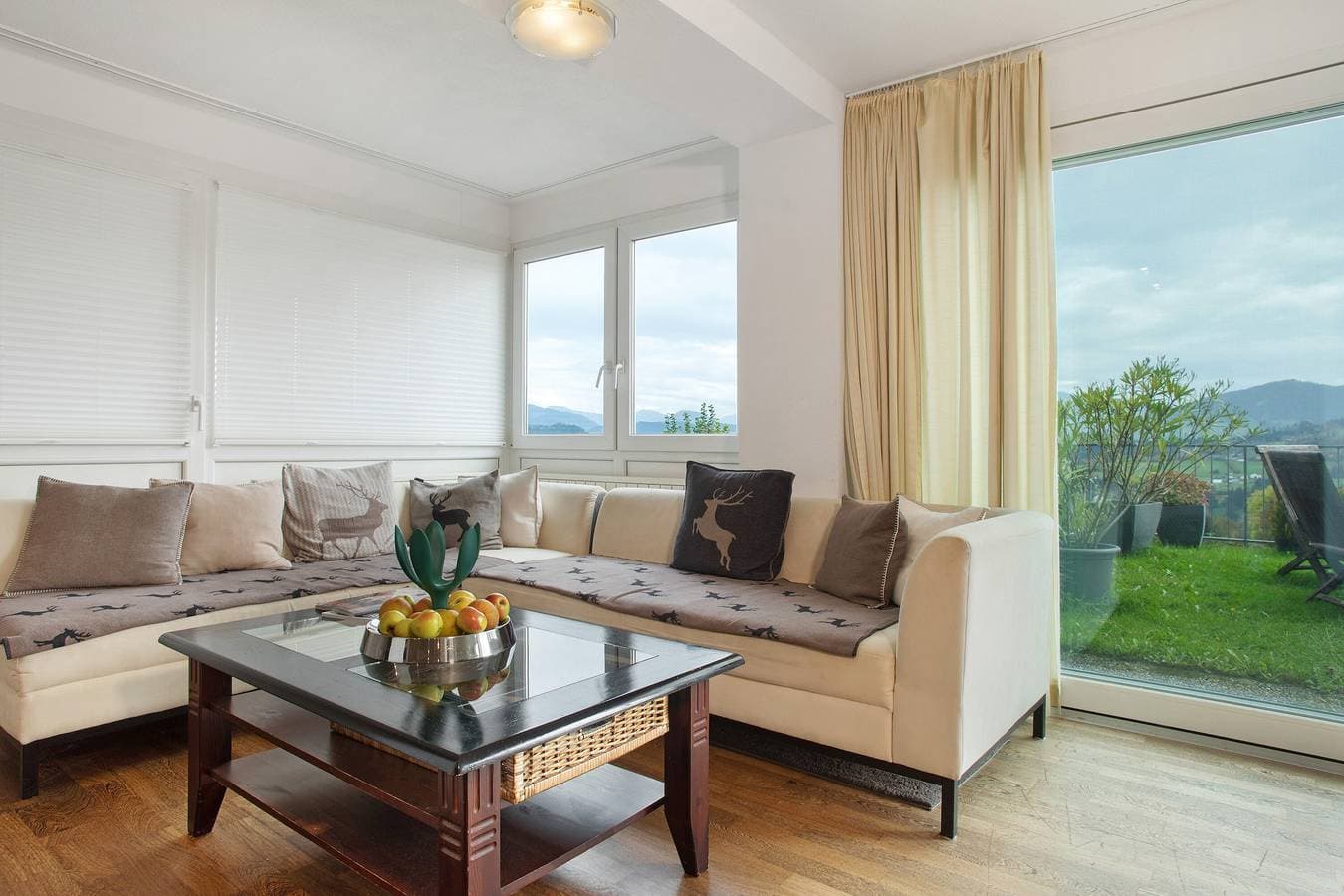 Foto 5 von 24: Ferienwohnung Marianne mit Bergblick, privater Terrasse und Wi-Fi
