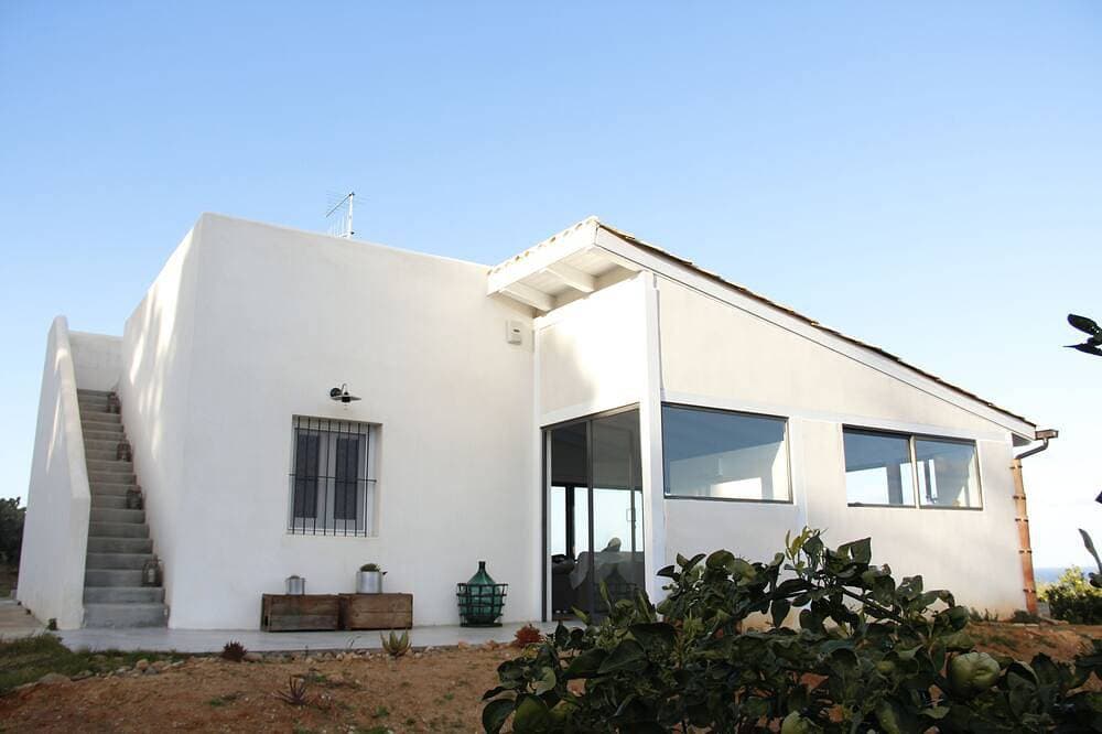 Landhaus mit Meerblick zwischen Zitrusfrüchten, Kaktusfeigen und mediterranen Düften 1