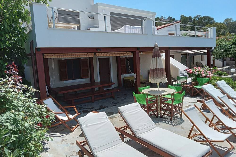 Foto 8 von 30: Geräumiges Haus mit Meerblick und großer Terrasse in ruhiger Lage