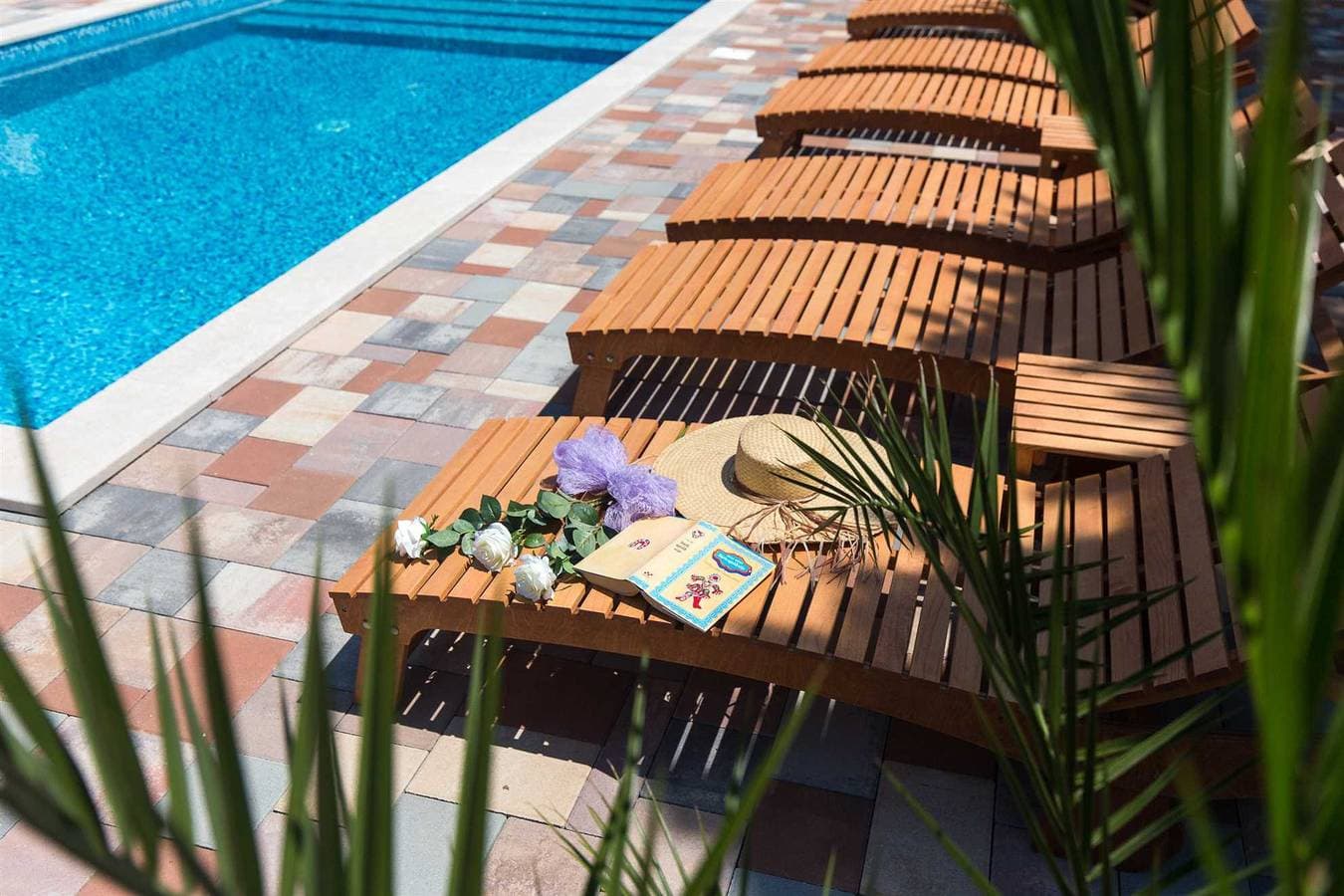 Foto 9 von 29: Ferienwohnung Antonia 2 mit Pool