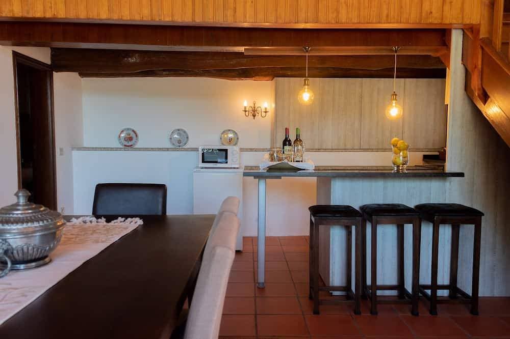 Foto 10 von 14: Buganvília Loft - Quinta do Tapadinho