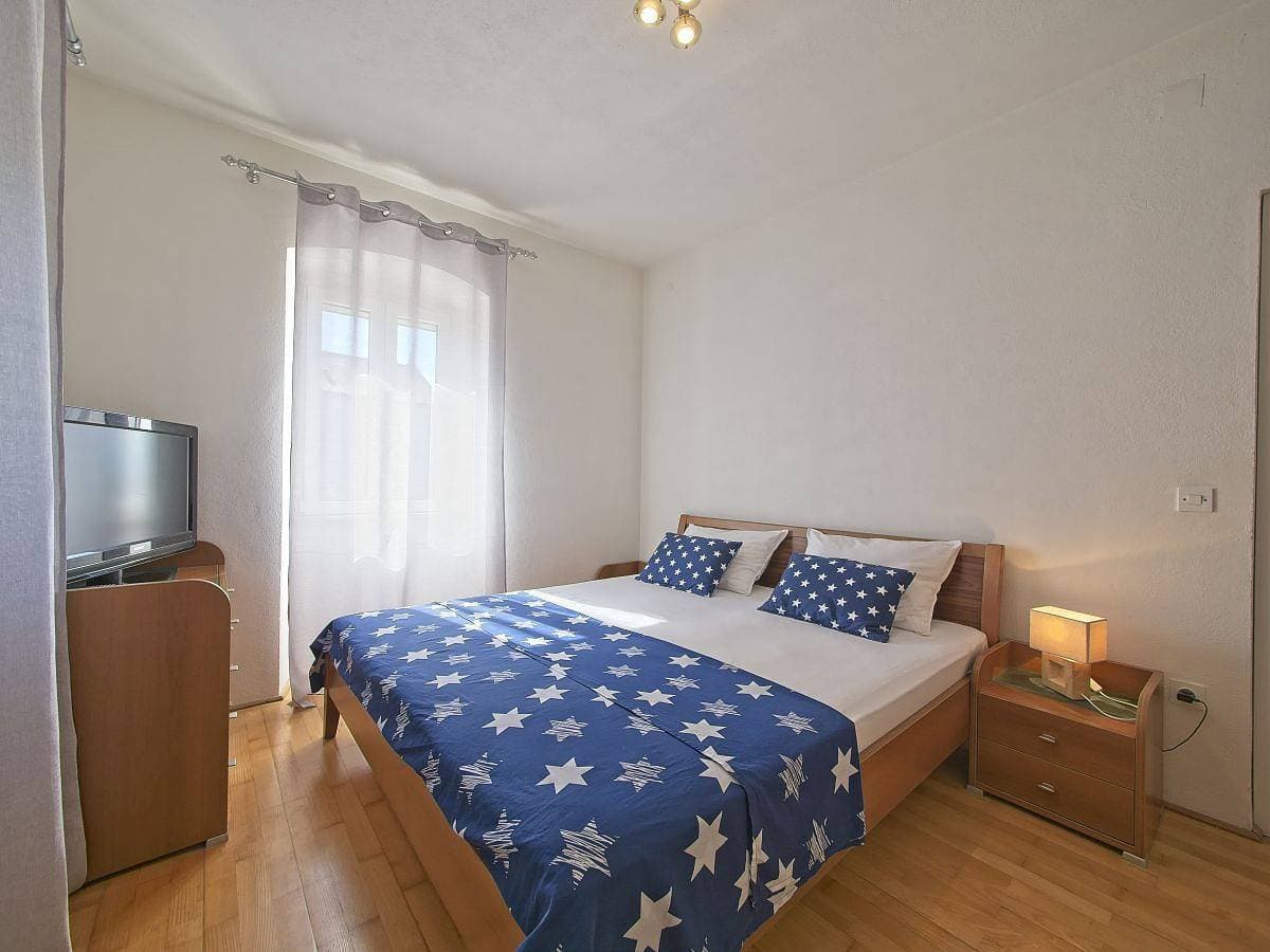 Foto 12 von 26: 2-Zimmer-Ferienwohnung mit Terrasse und Meerblick Postira, Brac A-11582-a