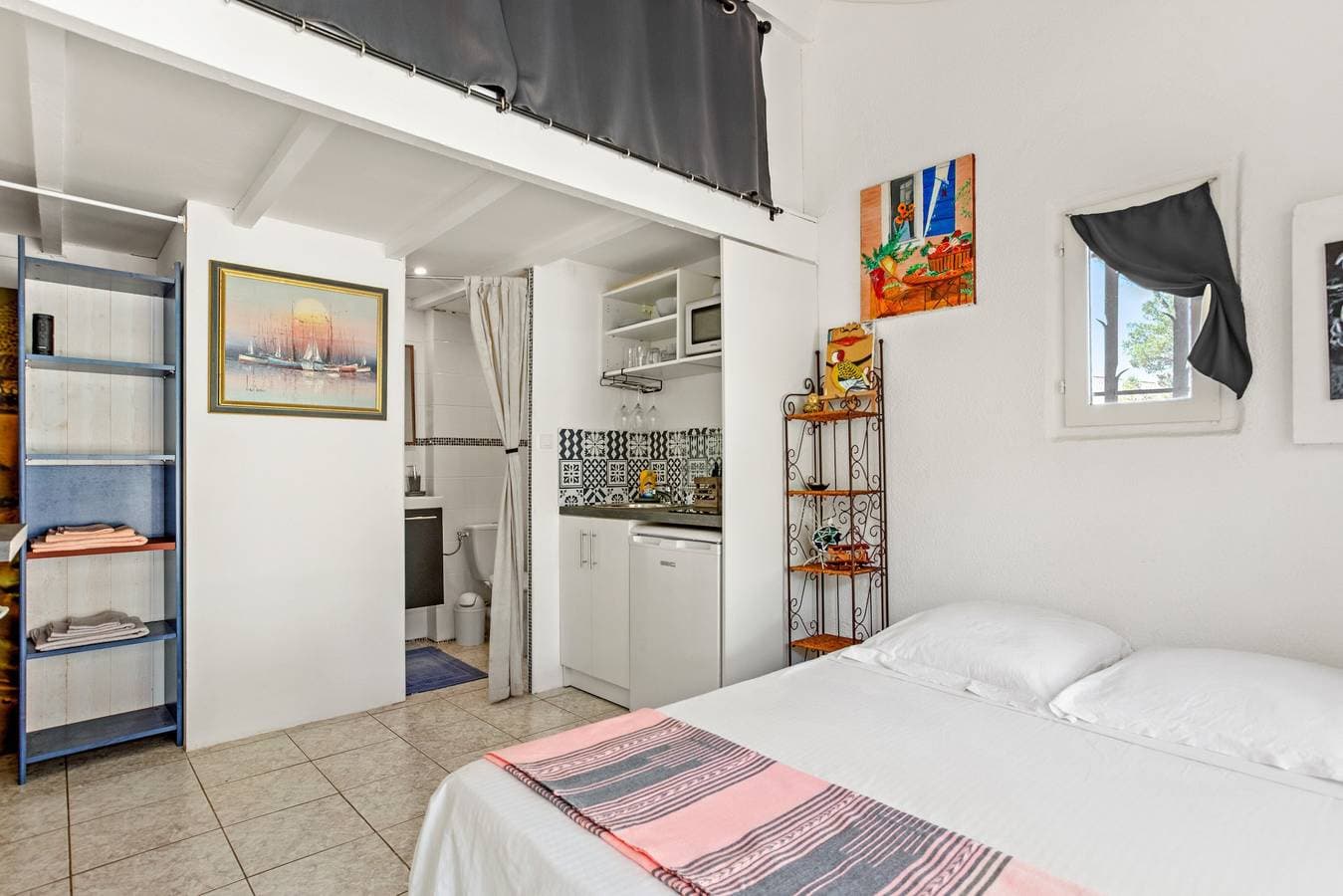Foto 4 von 22: Studio-Apartment 'Pinède Romane Fréjus' mit privater Terrasse, WLAN und Klimaanlage