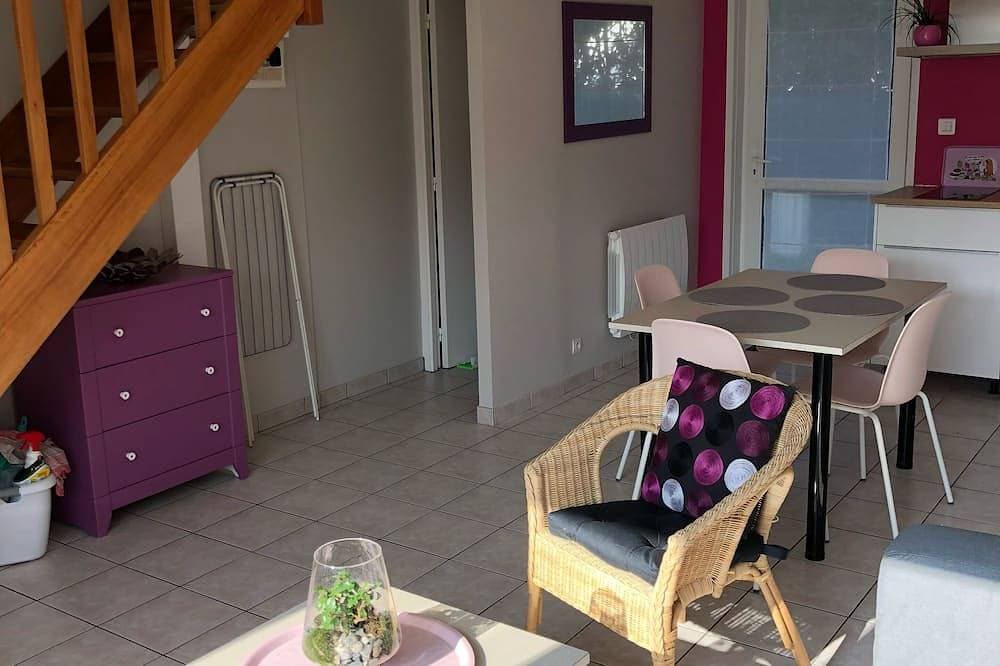 Foto 9 von 30: Haus am Meer in einer Residenz mit Parkett 400 m vom weißen Strand Sablons