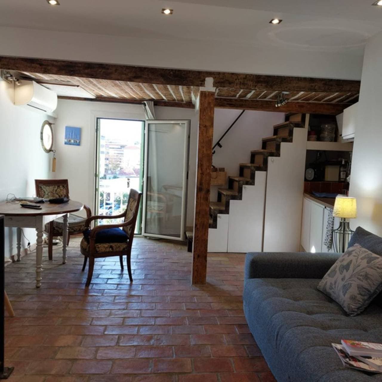 Foto 3 von 12: Ferienhaus für 3 Personen mit Balkon