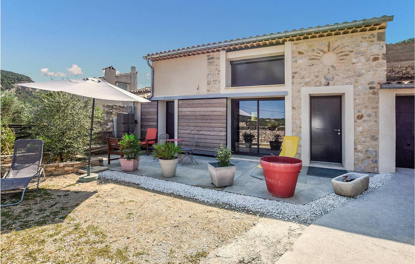 Appartement mit Bergblick, Parkplatz und TV 1