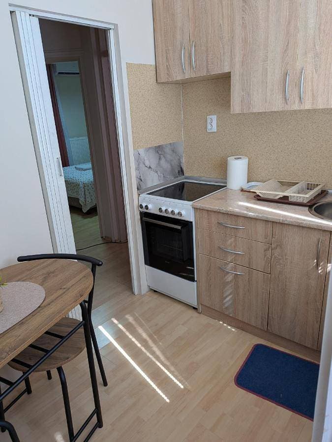 Foto 2 von 21: One-Bedroom Apartment