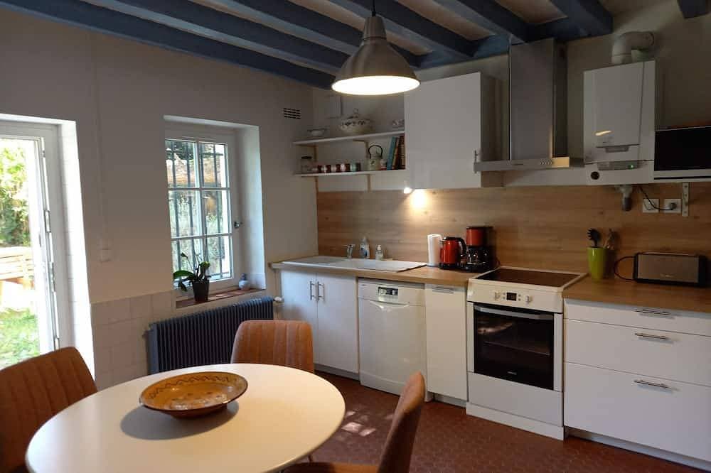 Foto 12 von 14: Erdgeschoss eines charmanten, komfortablen Hauses aus dem 19. Jahrhundert mit privatem Garten