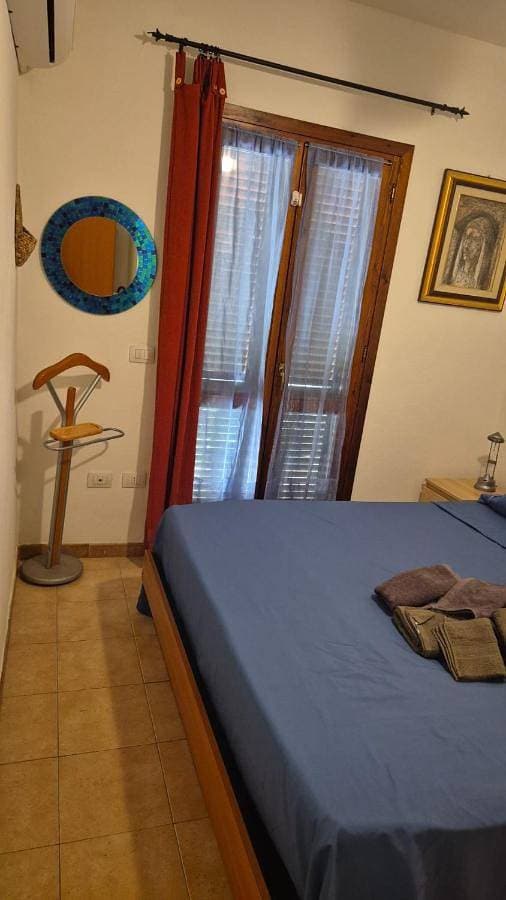 Foto 4 von 27: Two-Bedroom Apartment