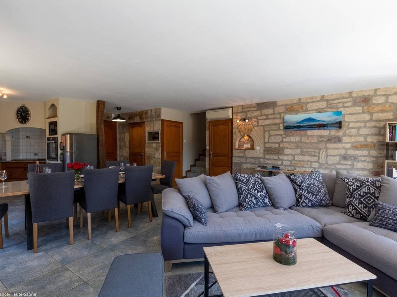 Foto 9 von 35: Moderner Komfort in den Südvogesen mit Pool und Jacuzzi
