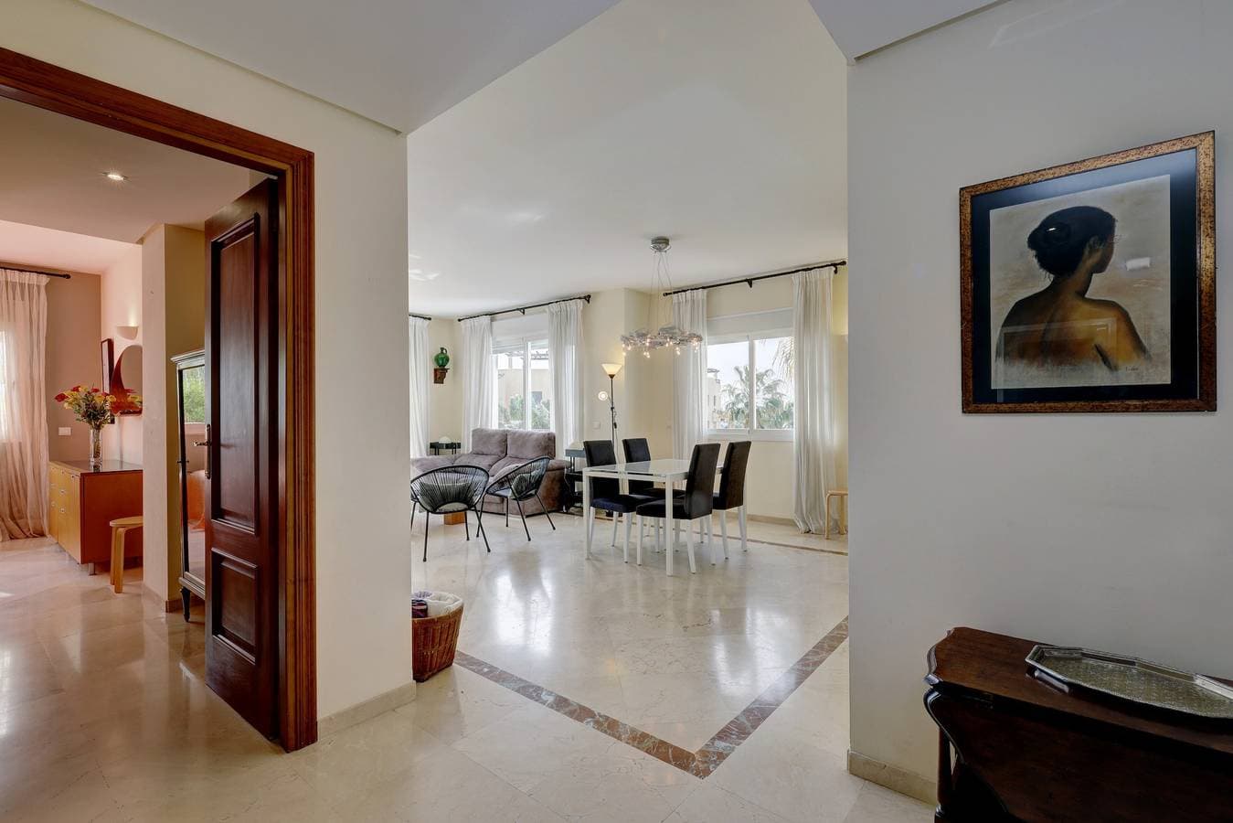 Foto 12 von 25: Ferienwohnung Costalita mit Meerblick, Terrasse, Gemeinschaftspool und WLAN
