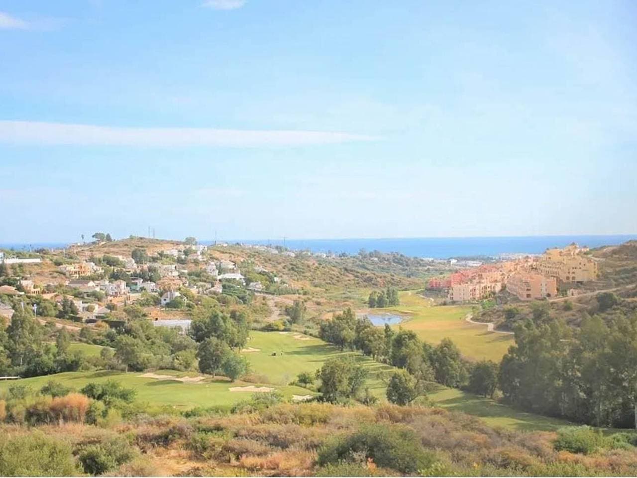 Luxuswohnung in Estepona mit Terrasse und Parkplatz 1