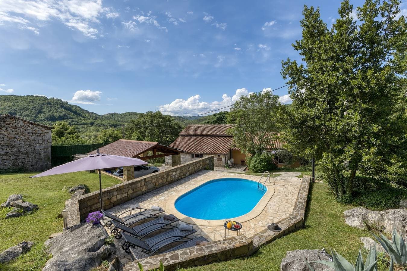 Ferienhaus Kapitani Hum 1