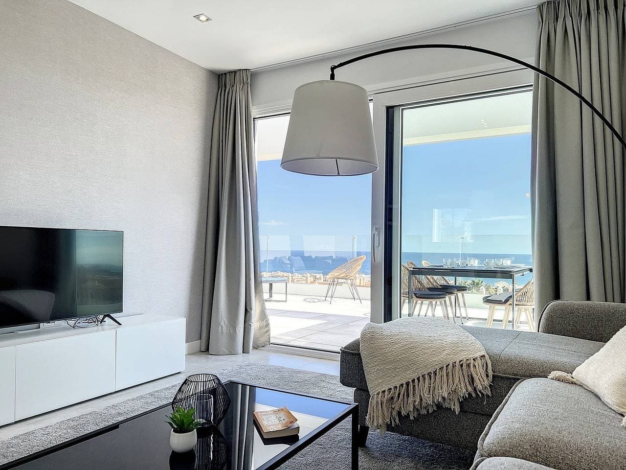 Foto 12 von 38: Via Celere 2329  Golf & Sea view