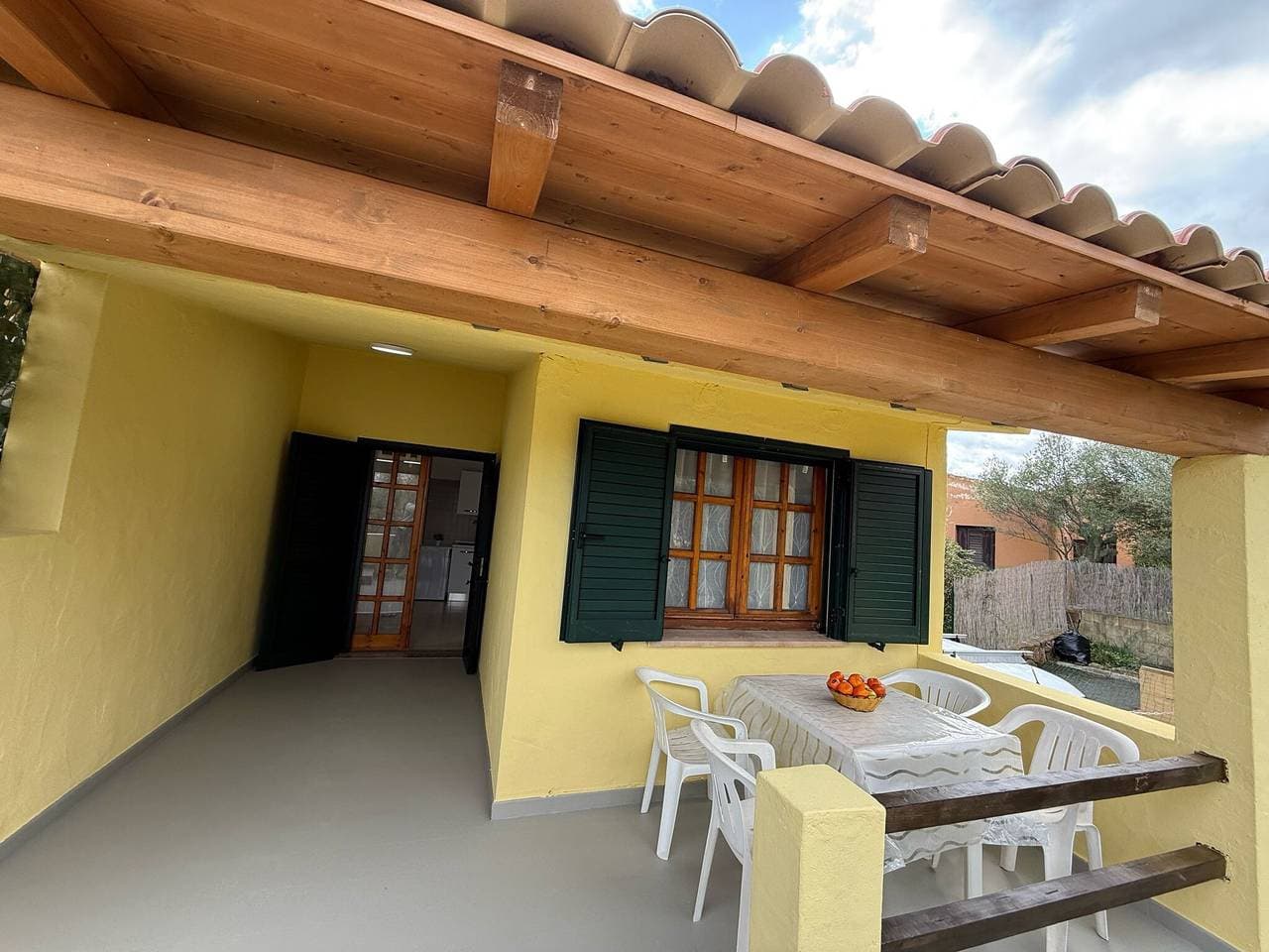 Foto 12 von 15: Ferienwohnung 'Casa Bougainville Cala D'Ambra' mit Meerblick, WLAN & Klimaanlage