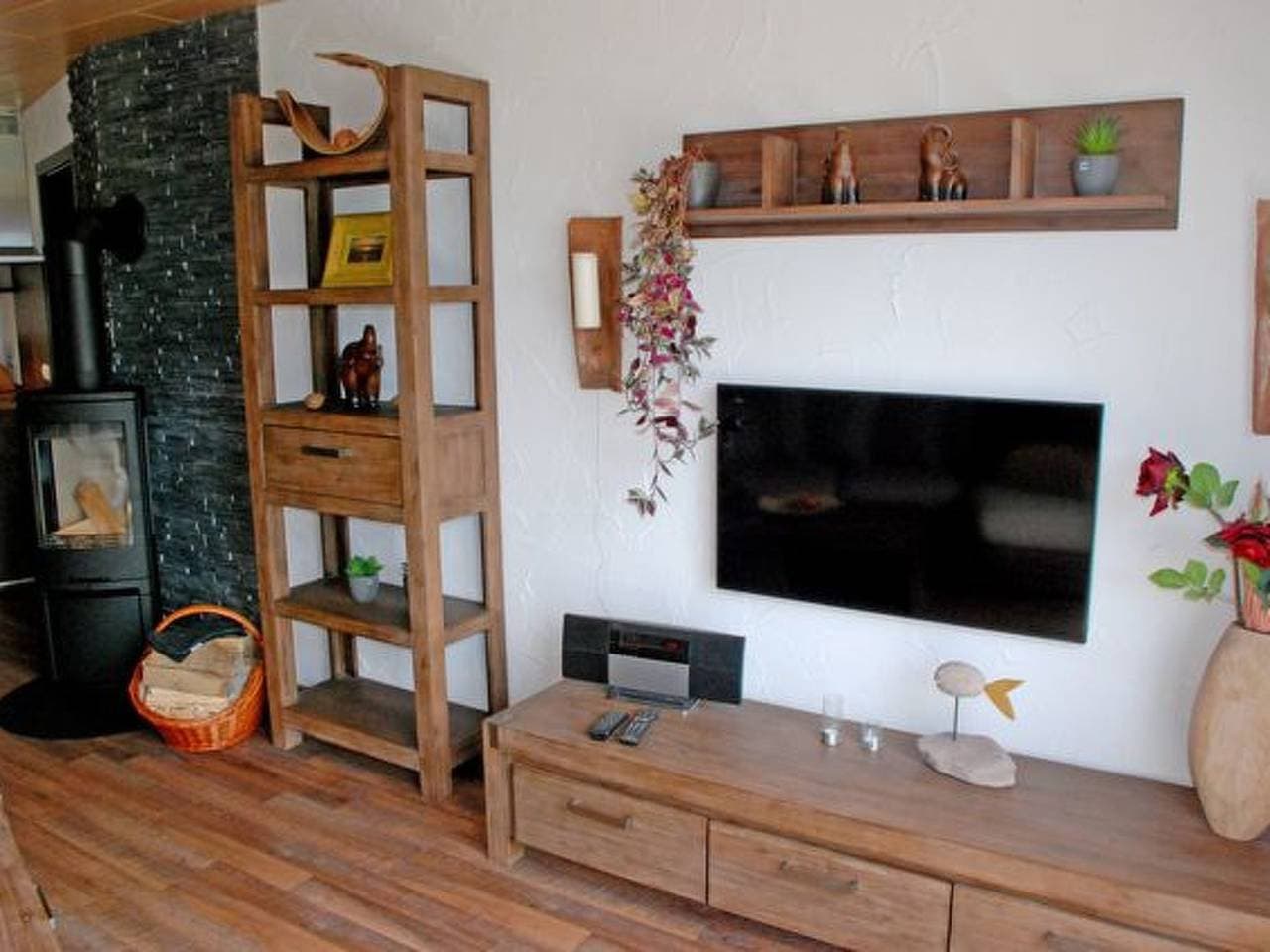 Foto 7 von 39: Ferienbungalow mit Terrasse und Seeblick in Sellin
