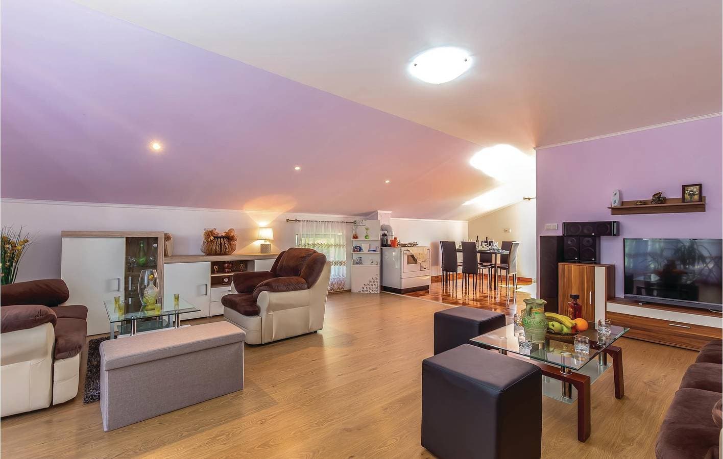 Foto 4 von 30: Gemütliche 2-Zimmer-Wohnung mit Terrasse und WLAN, 700 m vom Stadtzentrum von Bribir entfernt