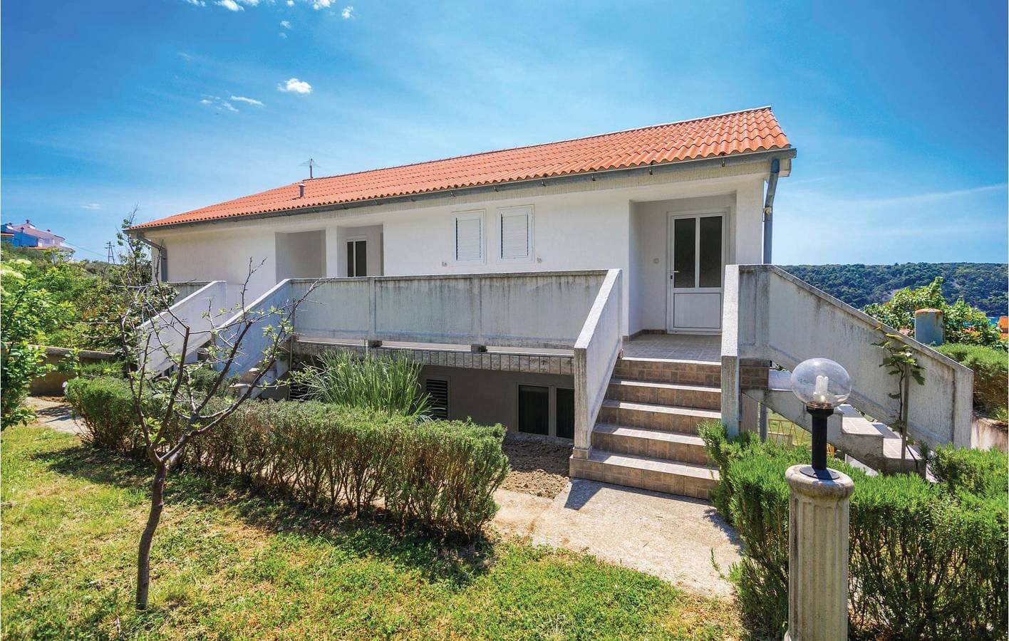 Foto 3 von 25: Gemütliche Ferienwohnung mit Meerblick, Terrasse, Parkplatz und WLAN in Supetarska Draga