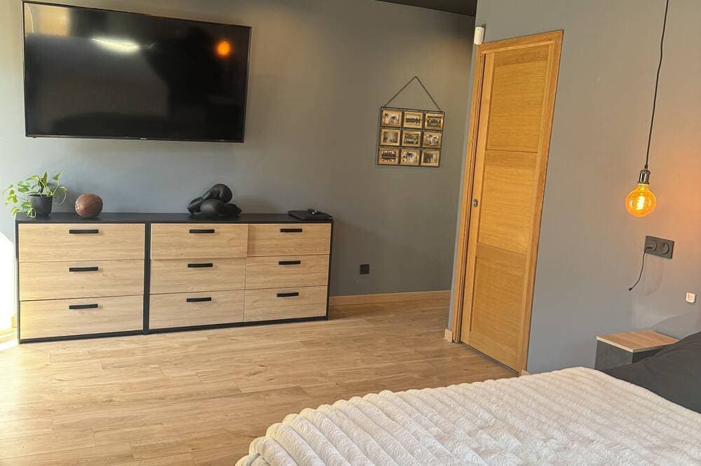 Foto 11 von 30: Comfortable villa with spa and fitness room