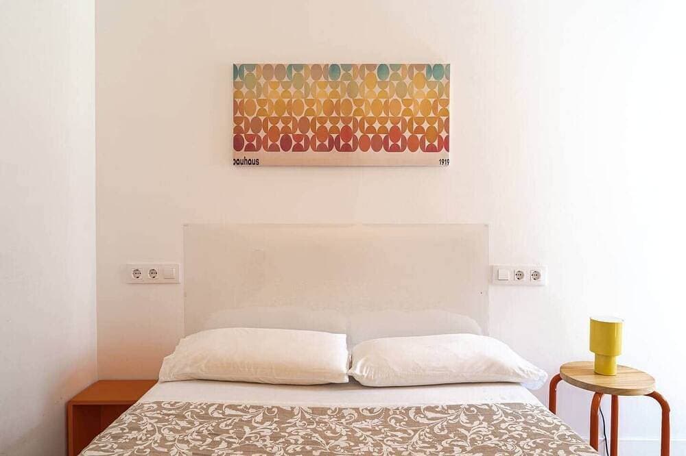 Foto 6 von 29: Apartamento Recién Reformado en las 4 Torres + Ie