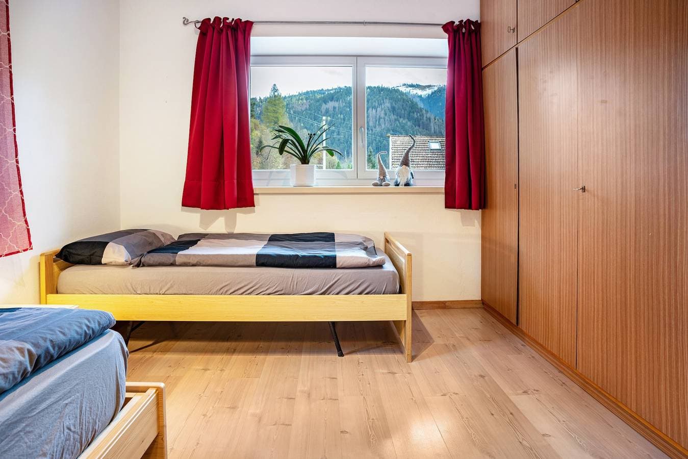 Foto 11 von 39: Ferienwohnung 'Martina's Place' mit Bergblick, Balkon und WLAN