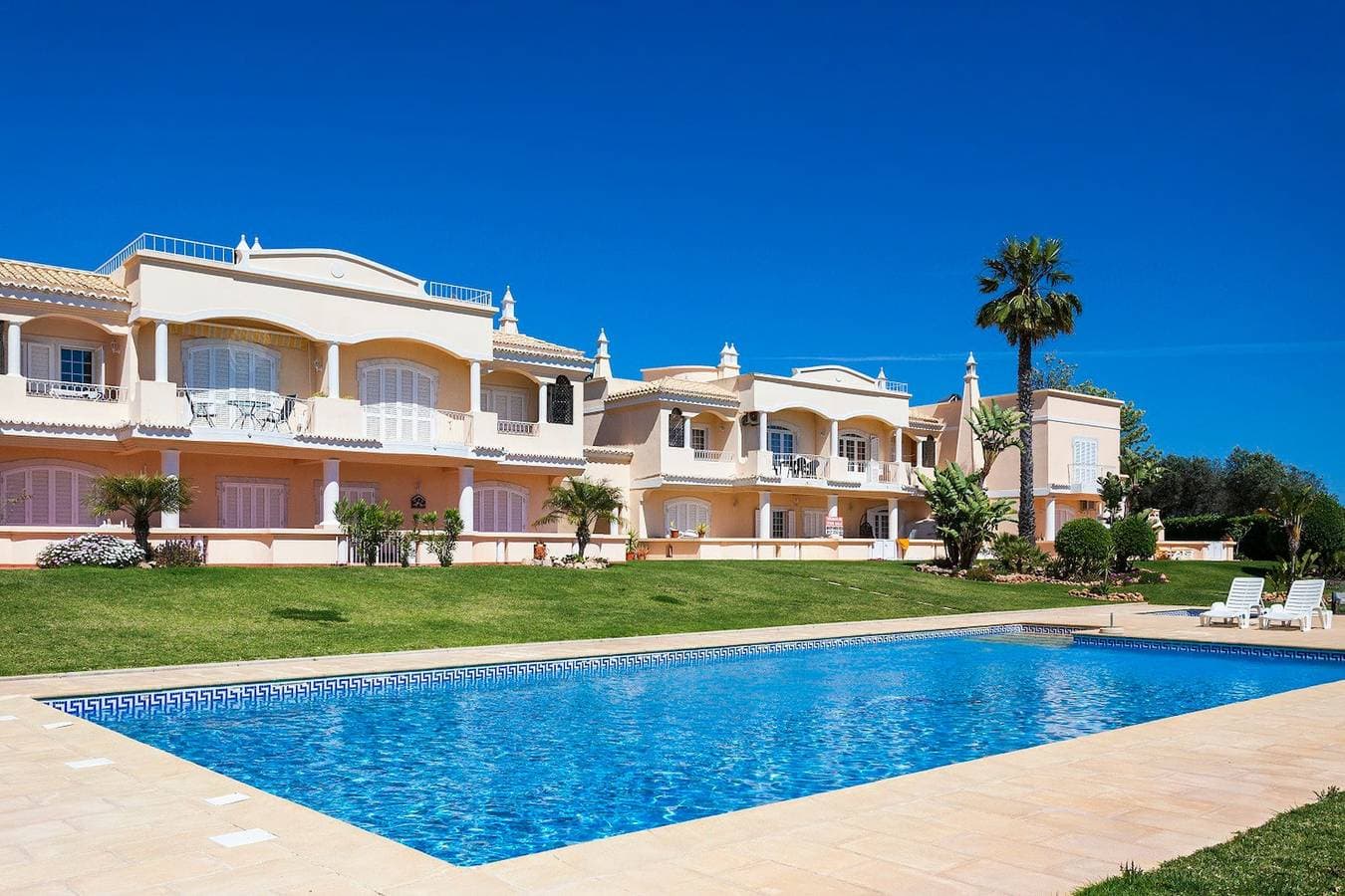 11 marinha · Two Bedroom Apt at Praia do Marinha 1