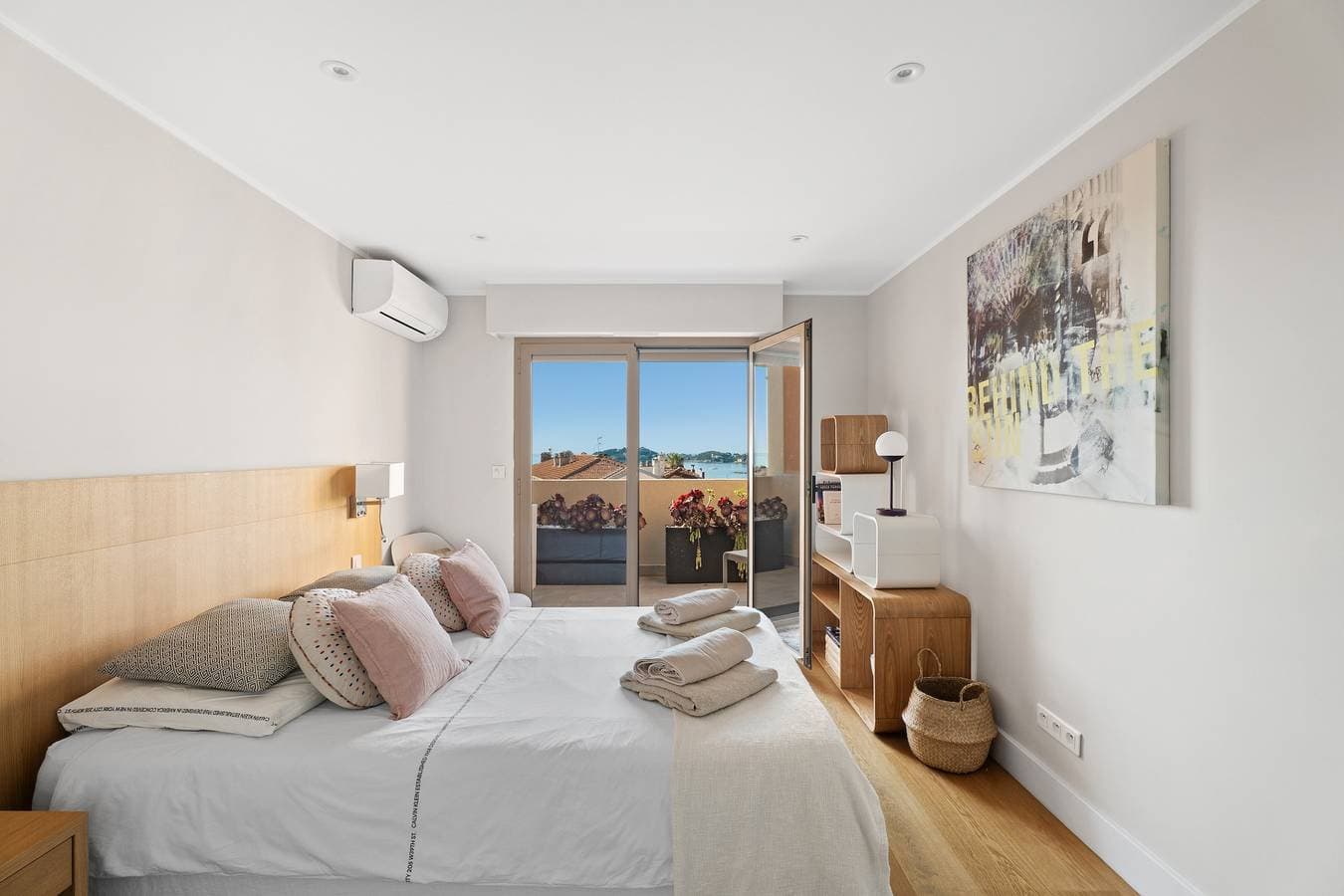 Foto 4 von 26: Ferienwohnung für 6 Personen mit Terrasse