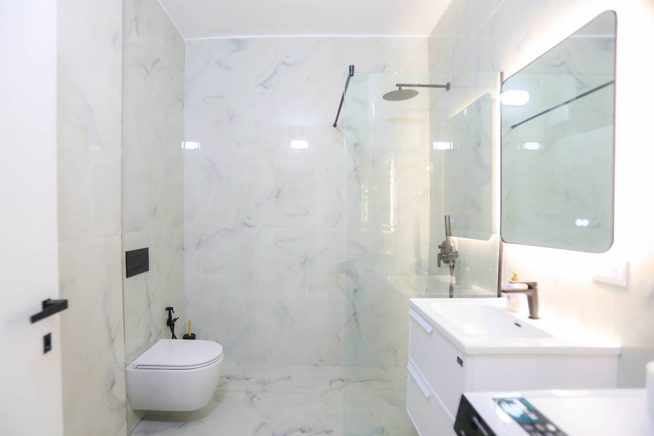 Foto 7 von 31: Sea Side Palm Modern Suites
