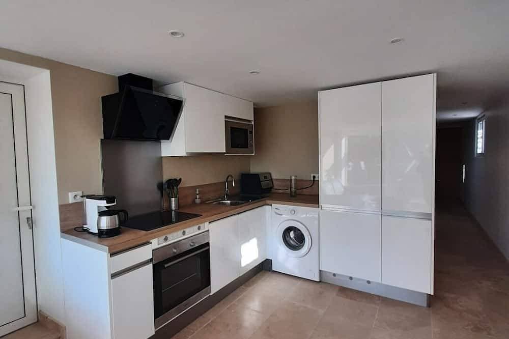 Foto 11 von 19: Les Issambres, T3 beautiful sea view, air conditioning, large terrace, parking, bikes, paddles