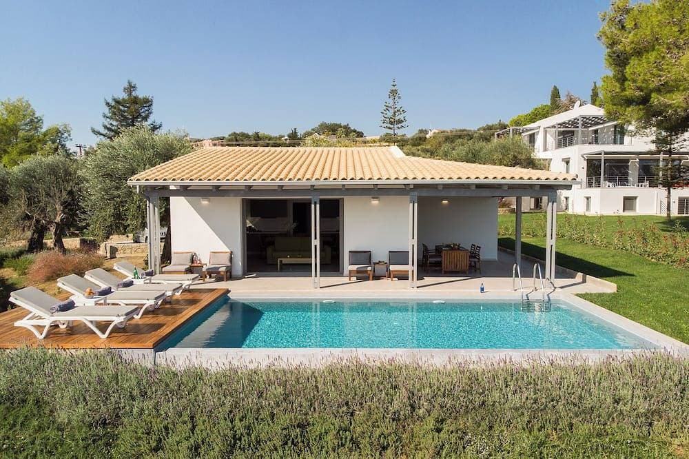 Foto 11 von 16: Modern guest house with private pool and fantastic views to the beach